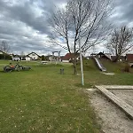 Ida Ruhig, Modern Mit Parkplatz Bei Rw Und Vs *