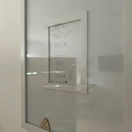 Lägenhet Ida Ruhig, Modern Mit Parkplatz Bei Rw Und Vs