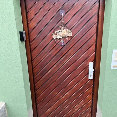 Ida Ruhig, Modern Mit Parkplatz Bei Rw Und Vs * Deißlingen