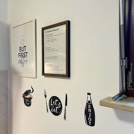 Ida Ruhig, Modern Mit Parkplatz Bei Rw Und Vs *