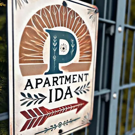 Ida Ruhig, Modern Mit Parkplatz Bei Rw Und Vs *