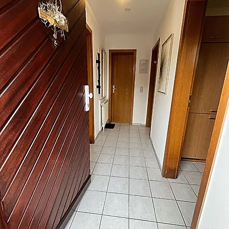 Ida Ruhig, Modern Mit Parkplatz Bei Rw Und Vs Lägenhet